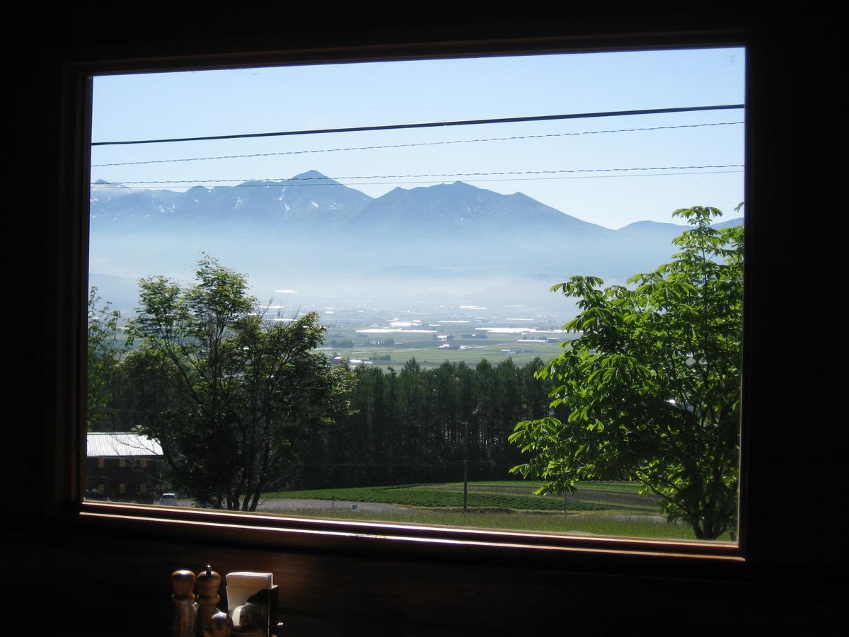 Log Cottage Himawari Nakafurano المظهر الخارجي الصورة