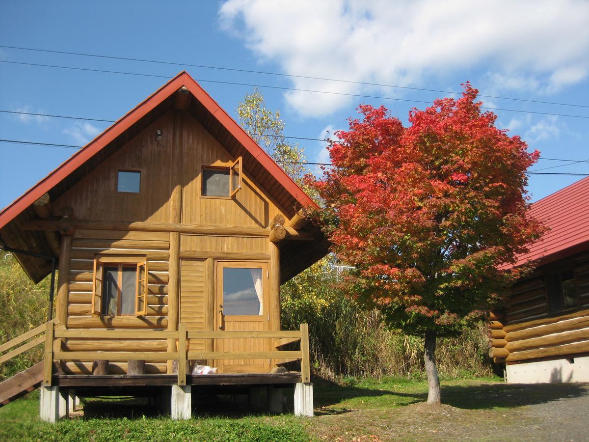 Log Cottage Himawari Nakafurano المظهر الخارجي الصورة